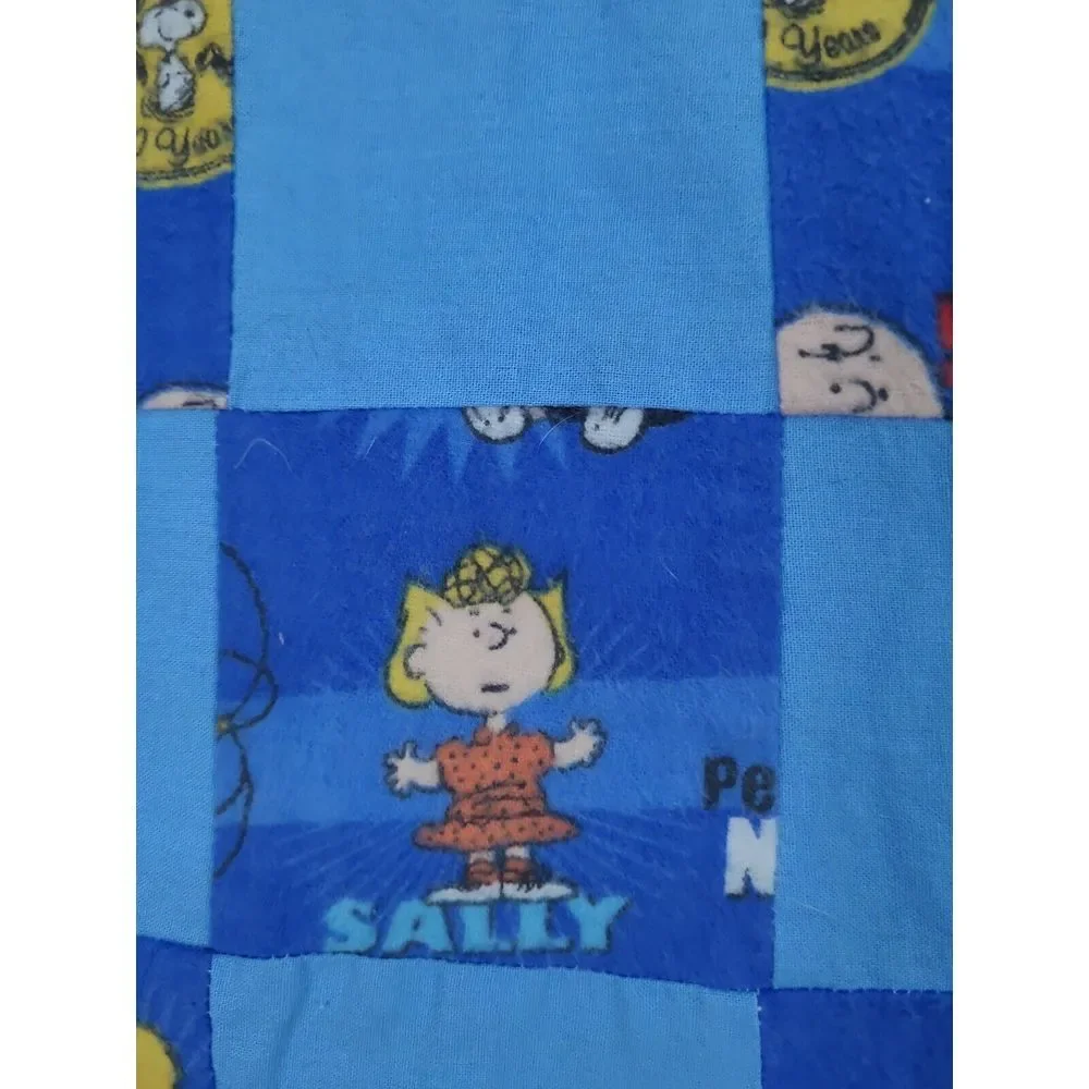 Peanuts Charlie Brown Home Made‎ Quilt 58X46 Satin Trim